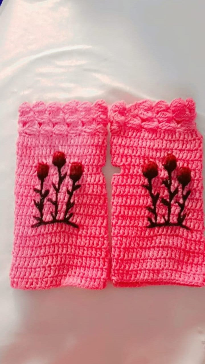 Crochet Gloves: Cozy, Stylish Handwear (On order and choice )