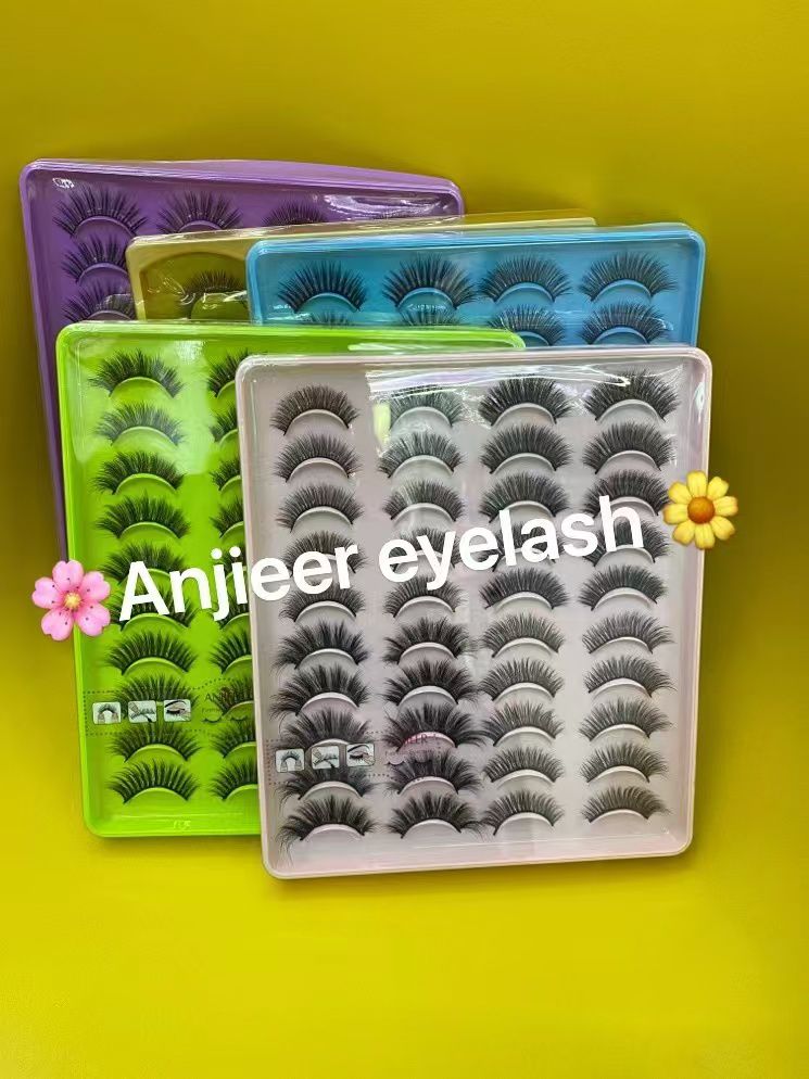 Natural Look False Eyelashes - 20 Pairs of Soft, Fluffy 6D Faux Mink Hair Lashes