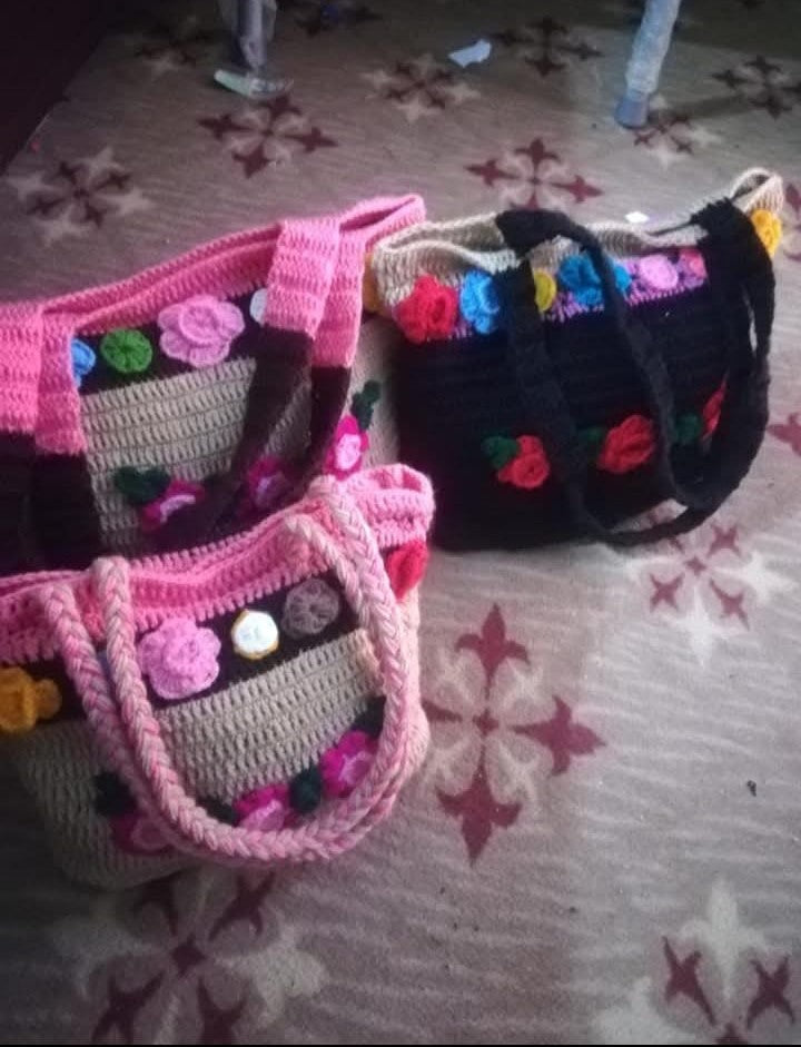 Crochet Hand bag (Made on order)