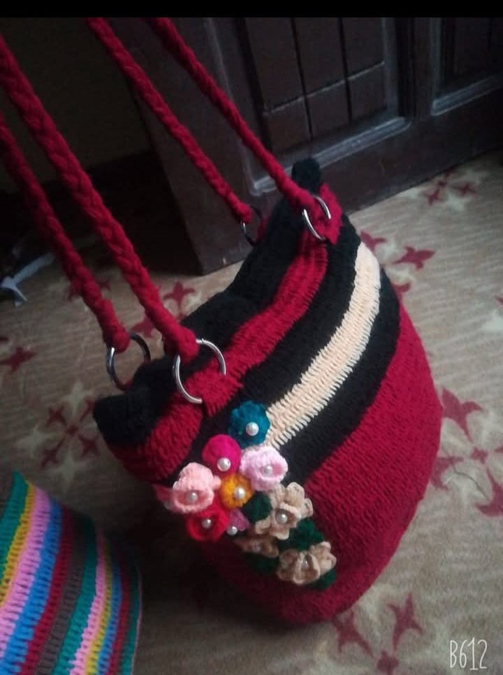 Crochet Hand bag (Made on order)